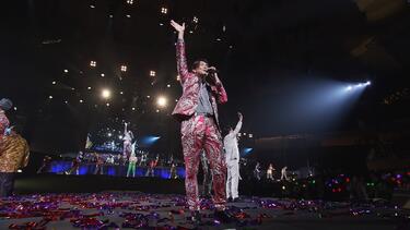 <strong>白川裕二郎</strong>の語るリーダー・<strong>酒井一圭</strong>への想いとは?ドキュメンタリー映画で明らかになる<strong>純烈</strong>が活動し続けられる理由